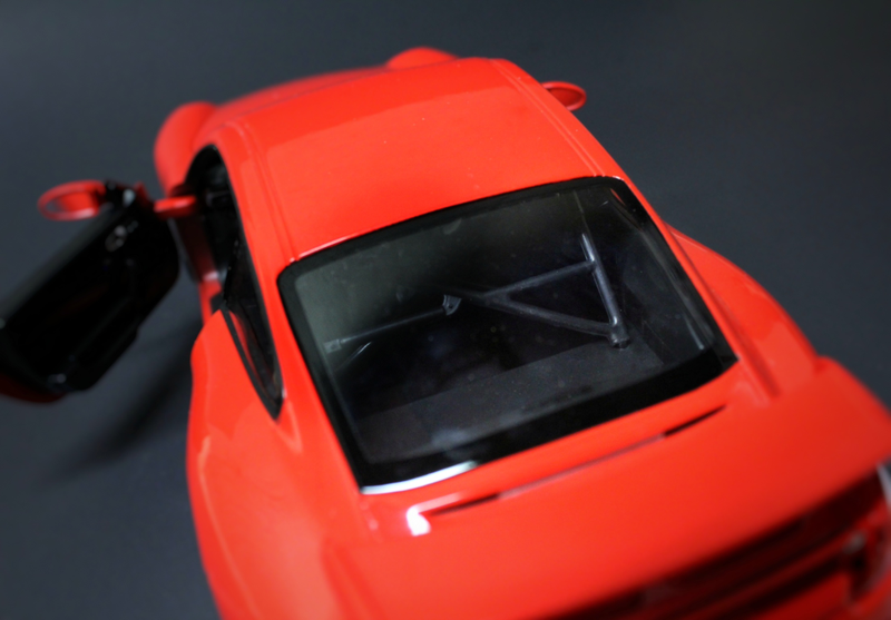Illustration for article titled 1:18 Scale Porsche 997 GT3 by Welly